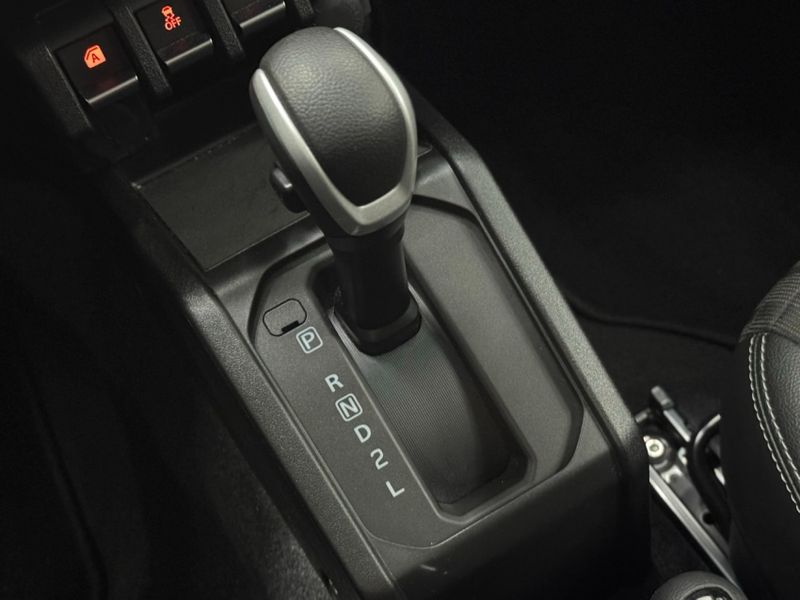 Suzuki JIMNY 1.5 GASOLINA SIERRA 4STYLE 4X4 AUTOMÁTICO 2023/2024 BETIOLO NOVOS E SEMINOVOS LAJEADO / Carros no Vale