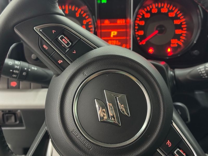 Suzuki JIMNY 1.5 GASOLINA SIERRA 4STYLE 4X4 AUTOMÁTICO 2023/2024 BETIOLO NOVOS E SEMINOVOS LAJEADO / Carros no Vale