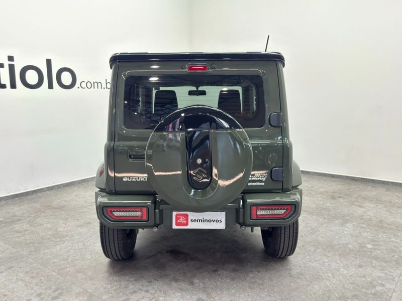 Suzuki JIMNY 1.5 GASOLINA SIERRA 4STYLE 4X4 AUTOMÁTICO 2023/2024 BETIOLO NOVOS E SEMINOVOS LAJEADO / Carros no Vale