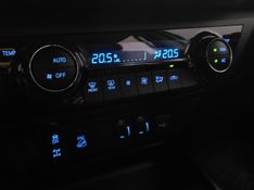 Toyota HILUX 2.8 D-4D TURBO DIESEL CD SRX PLUS 4X4 AUTOMÁTICO 2024/2024 BETIOLO NOVOS E SEMINOVOS LAJEADO / Carros no Vale