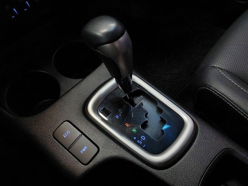 Toyota HILUX 2.8 D-4D TURBO DIESEL CD SRX PLUS 4X4 AUTOMÁTICO 2024/2024 BETIOLO NOVOS E SEMINOVOS LAJEADO / Carros no Vale