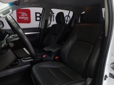 Toyota HILUX 2.8 D-4D TURBO DIESEL CD SRX PLUS 4X4 AUTOMÁTICO 2024/2024 BETIOLO NOVOS E SEMINOVOS LAJEADO / Carros no Vale