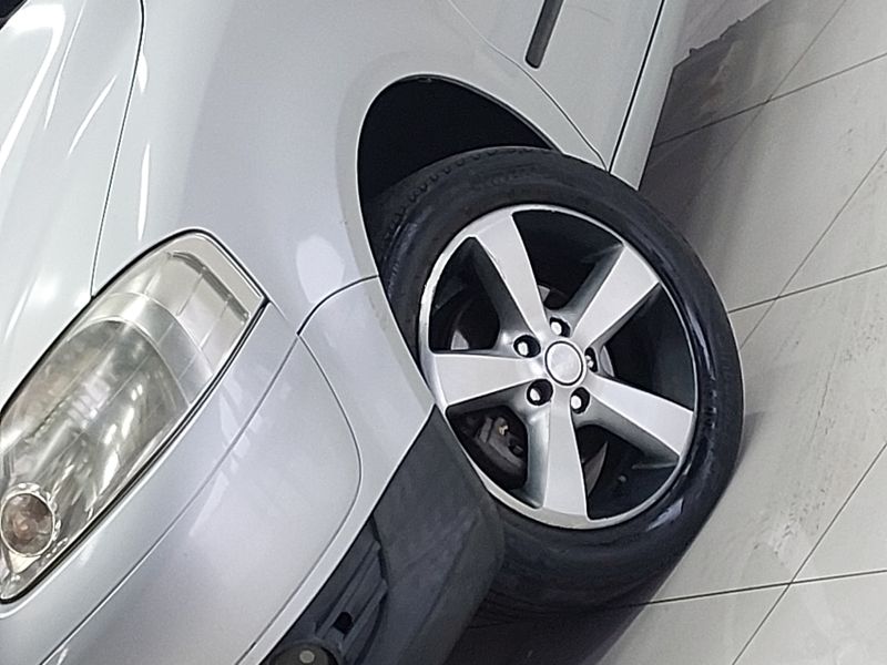Volkswagen FOX 1.0 MI 8V FLEX 4P MANUAL 2008/2009 BETIOLO NOVOS E SEMINOVOS LAJEADO / Carros no Vale