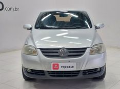 Volkswagen FOX 1.0 MI 8V FLEX 4P MANUAL 2008/2009 BETIOLO NOVOS E SEMINOVOS LAJEADO / Carros no Vale