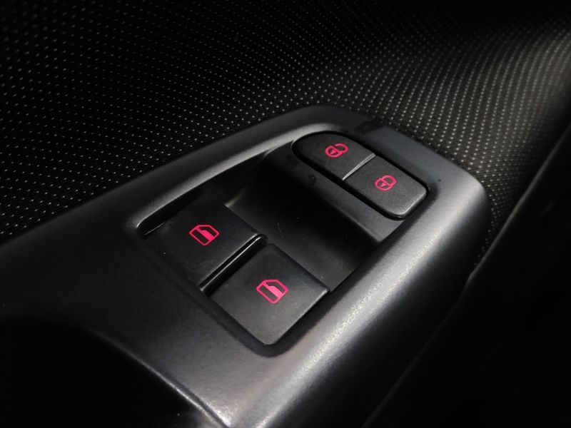 Volkswagen GOL 1.0 12V MPI TOTALFLEX 4P MANUAL 2022/2023 BETIOLO NOVOS E SEMINOVOS LAJEADO / Carros no Vale