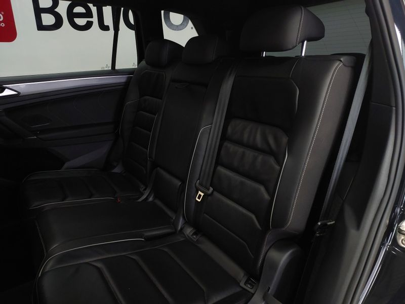 Volkswagen TIGUAN 2.0 350 TSI GASOLINA ALLSPACE R-LINE 4MOTION DSG 2019/2019 BETIOLO NOVOS E SEMINOVOS LAJEADO / Carros no Vale