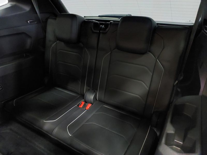 Volkswagen TIGUAN 2.0 350 TSI GASOLINA ALLSPACE R-LINE 4MOTION DSG 2019/2019 BETIOLO NOVOS E SEMINOVOS LAJEADO / Carros no Vale