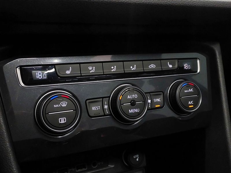 Volkswagen TIGUAN 2.0 350 TSI GASOLINA ALLSPACE R-LINE 4MOTION DSG 2019/2019 BETIOLO NOVOS E SEMINOVOS LAJEADO / Carros no Vale