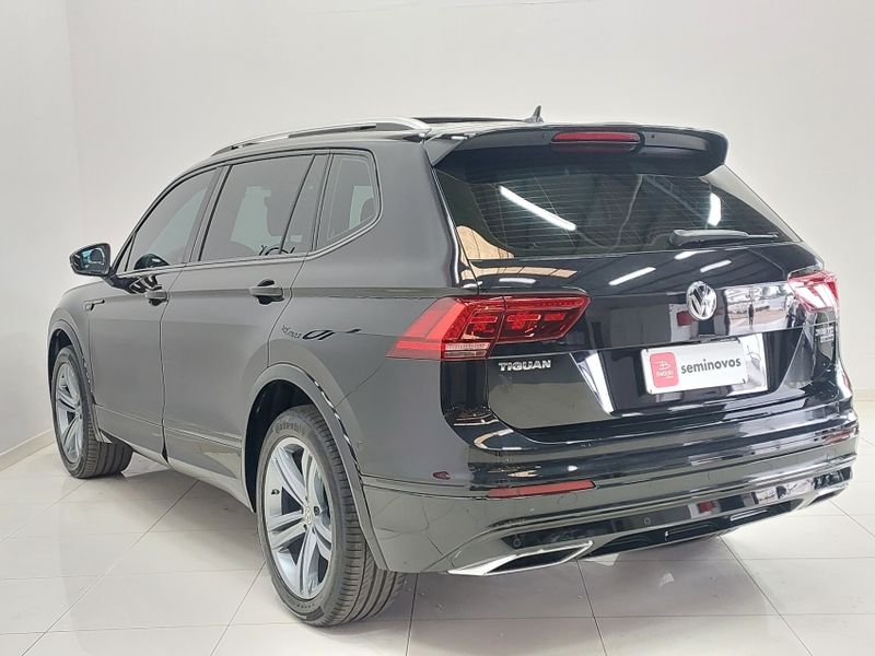 Volkswagen TIGUAN 2.0 350 TSI GASOLINA ALLSPACE R-LINE 4MOTION DSG 2019/2019 BETIOLO NOVOS E SEMINOVOS LAJEADO / Carros no Vale