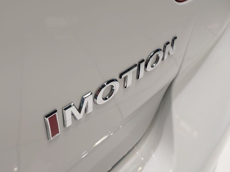 Volkswagen VOYAGE 1.6 MI 8V FLEX 4P AUTOMATIZADO 2012/2013 BETIOLO NOVOS E SEMINOVOS LAJEADO / Carros no Vale