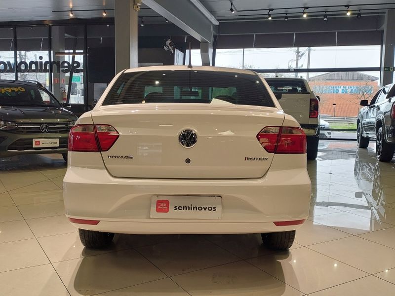 Volkswagen VOYAGE 1.6 MI 8V FLEX 4P AUTOMATIZADO 2012/2013 BETIOLO NOVOS E SEMINOVOS LAJEADO / Carros no Vale