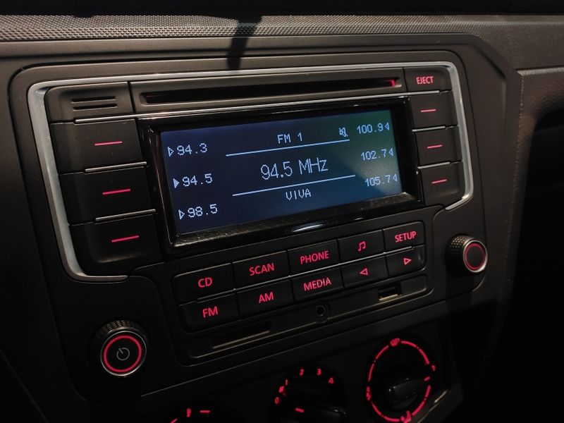 Volkswagen VOYAGE 1.6 MSI TOTALFLEX 4P MANUAL 2021/2022 BETIOLO NOVOS E SEMINOVOS LAJEADO / Carros no Vale