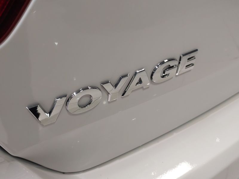 Volkswagen VOYAGE 1.6 MSI TOTALFLEX 4P MANUAL 2021/2022 BETIOLO NOVOS E SEMINOVOS LAJEADO / Carros no Vale