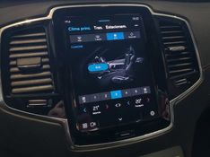 Volvo XC90 2.0 T8 RECHARGE ULTIMATE DARK AWD GEARTRONIC 2022/2023 BETIOLO NOVOS E SEMINOVOS LAJEADO / Carros no Vale