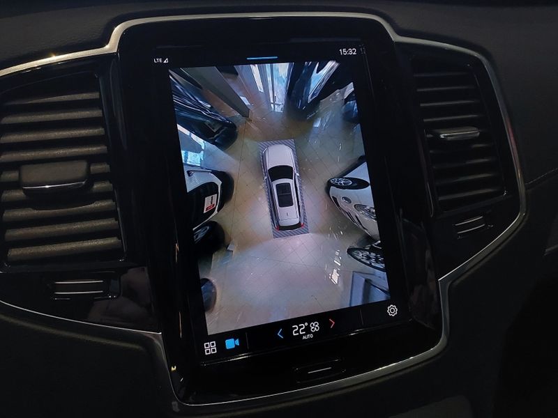 Volvo XC90 2.0 T8 RECHARGE ULTIMATE DARK AWD GEARTRONIC 2022/2023 BETIOLO NOVOS E SEMINOVOS LAJEADO / Carros no Vale