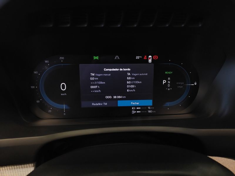 Volvo XC90 2.0 T8 RECHARGE ULTIMATE DARK AWD GEARTRONIC 2022/2023 BETIOLO NOVOS E SEMINOVOS LAJEADO / Carros no Vale
