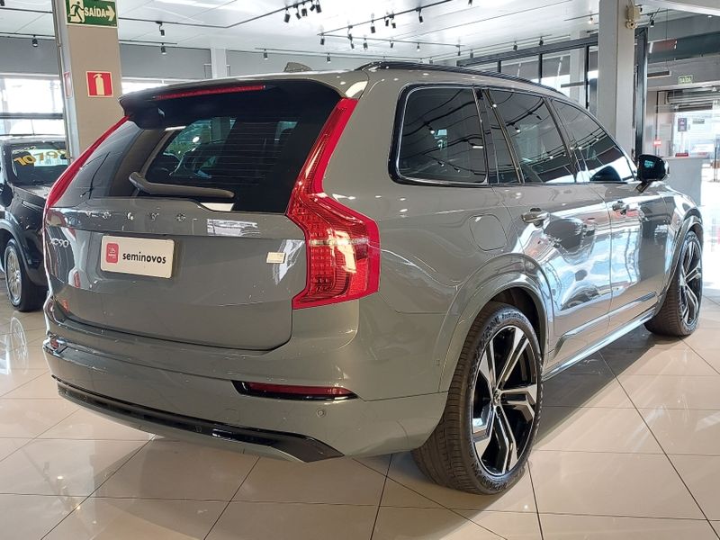 Volvo XC90 2.0 T8 RECHARGE ULTIMATE DARK AWD GEARTRONIC 2022/2023 BETIOLO NOVOS E SEMINOVOS LAJEADO / Carros no Vale