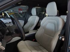 Volvo XC90 2.0 T8 RECHARGE ULTIMATE DARK AWD GEARTRONIC 2022/2023 BETIOLO NOVOS E SEMINOVOS LAJEADO / Carros no Vale