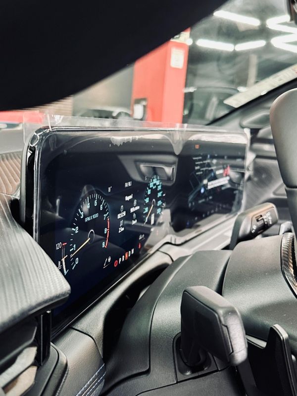 Ford MUSTANG 5.0 V8 GASOLINA DARK HORSE SELECTSHIFT 2025/2025 CASTELLAN E TOMAZONI MOTORS CAXIAS DO SUL / Carros no Vale