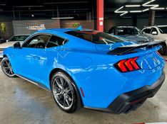 Ford MUSTANG 5.0 V8 GASOLINA DARK HORSE SELECTSHIFT 2025/2025 CASTELLAN E TOMAZONI MOTORS CAXIAS DO SUL / Carros no Vale