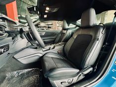 Ford MUSTANG 5.0 V8 GASOLINA DARK HORSE SELECTSHIFT 2025/2025 CASTELLAN E TOMAZONI MOTORS CAXIAS DO SUL / Carros no Vale