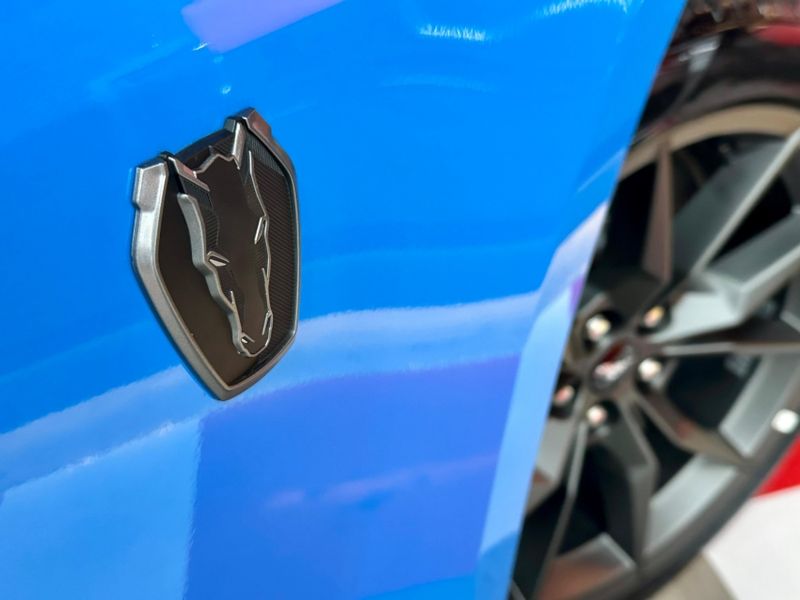Ford MUSTANG 5.0 V8 GASOLINA DARK HORSE SELECTSHIFT 2025/2025 CASTELLAN E TOMAZONI MOTORS CAXIAS DO SUL / Carros no Vale