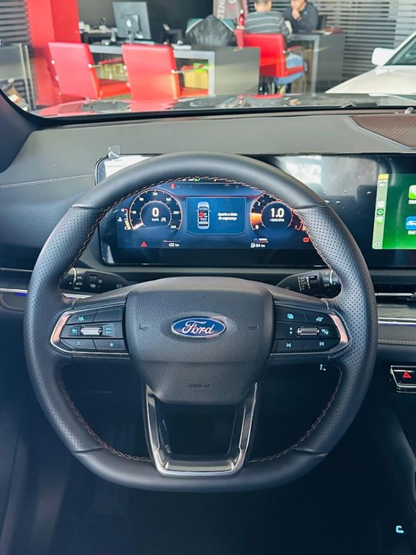 Ford TERRITORY 1.5 ECOBOOST GTDI GASOLINA TITANIUM AUTOMÁTICO 2025/2026 CASTELLAN E TOMAZONI MOTORS CAXIAS DO SUL / Carros no Vale