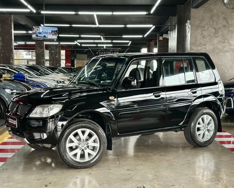 Mitsubishi PAJERO TR4 2.0 4X4 16V 140CV FLEX 4P AUTOMÁTICO 2010/2011 CASTELLAN E TOMAZONI MOTORS CAXIAS DO SUL / Carros no Vale