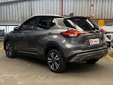 Nissan KICKS 1.6 16V FLEXSTART EXCLUSIVE XTRONIC 2023/2024 DRSUL SEMINOVOS CAXIAS DO SUL – LAJEADO – SANTA CRUZ DO SUL / Carros no Vale