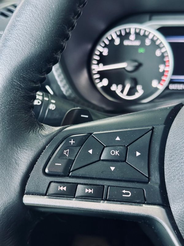 Nissan SENTRA 2.0 16V GASOLINA EXCLUSIVE XTRONIC 2023/2023 CASTELLAN E TOMAZONI MOTORS CAXIAS DO SUL / Carros no Vale
