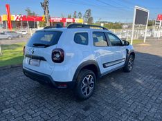 Renault DUSTER 1.3 TCE FLEX ICONIC X-TRONIC 2023/2024 DRSUL SEMINOVOS CAXIAS DO SUL – LAJEADO – SANTA CRUZ DO SUL / Carros no Vale
