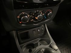 Renault DUSTER 1.6 16V SCE FLEX EXPRESSION X-TRONIC 2018/2019 DRSUL SEMINOVOS CAXIAS DO SUL – LAJEADO – SANTA CRUZ DO SUL / Carros no Vale