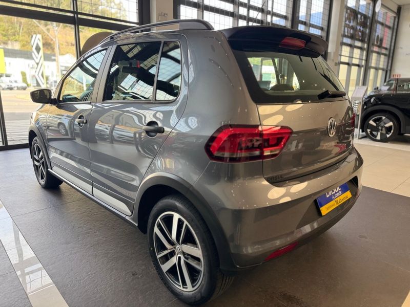 Volkswagen FOX 1.6 MSI TOTAL FLEX XTREME 4P MANUAL 2020/2021 DRSUL SEMINOVOS CAXIAS DO SUL – LAJEADO – SANTA CRUZ DO SUL / Carros no Vale