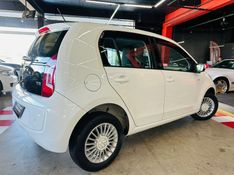 Volkswagen UP 1.0 TSI MOVE UP 12V FLEX 4P MANUAL 2017/2017 CASTELLAN E TOMAZONI MOTORS CAXIAS DO SUL / Carros no Vale