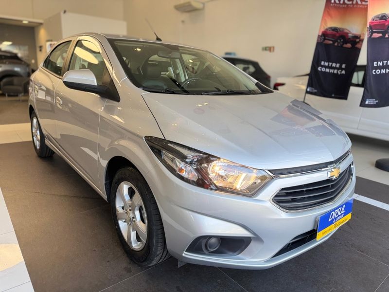 Chevrolet ONIX 1.4 MPFI LT 8V FLEX 4P MANUAL 2018/2019 DRSUL SEMINOVOS CAXIAS DO SUL – LAJEADO – SANTA CRUZ DO SUL / Carros no Vale