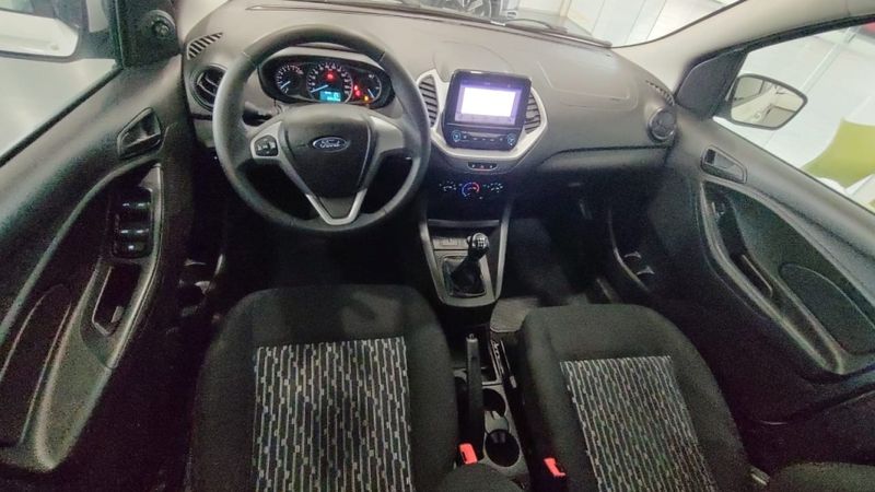 Ford KA 1.0 TI-VCT FLEX SE PLUS MANUAL 2020/2020 DRSUL SEMINOVOS CAXIAS DO SUL – LAJEADO – SANTA CRUZ DO SUL / Carros no Vale