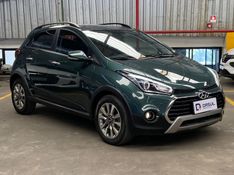 Hyundai HB20X 1.6 16V PREMIUM FLEX 4P AUTOMÁTICO 2016/2017 DRSUL SEMINOVOS CAXIAS DO SUL – LAJEADO – SANTA CRUZ DO SUL / Carros no Vale