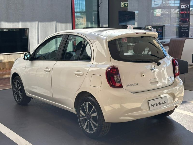 Nissan MARCH 1.6 SL 16V FLEXSTART 4P XTRONIC 2019/2020 DRSUL SEMINOVOS CAXIAS DO SUL – LAJEADO – SANTA CRUZ DO SUL / Carros no Vale