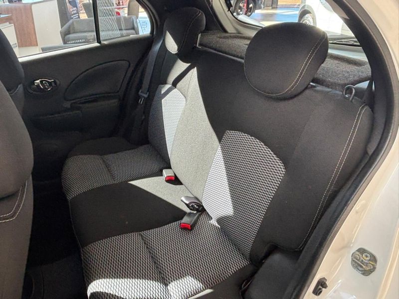 Nissan MARCH 1.6 SL 16V FLEXSTART 4P XTRONIC 2019/2020 DRSUL SEMINOVOS CAXIAS DO SUL – LAJEADO – SANTA CRUZ DO SUL / Carros no Vale