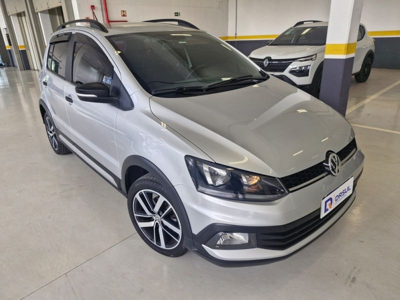 Volkswagen FOX 1.6 MSI TOTAL FLEX XTREME 4P MANUAL 2020/2021 DRSUL SEMINOVOS CAXIAS DO SUL – LAJEADO – SANTA CRUZ DO SUL / Carros no Vale