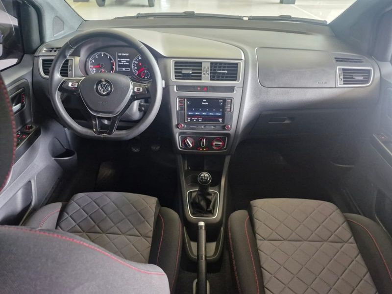 Volkswagen FOX 1.6 MSI TOTAL FLEX XTREME 4P MANUAL 2020/2021 DRSUL SEMINOVOS CAXIAS DO SUL – LAJEADO – SANTA CRUZ DO SUL / Carros no Vale