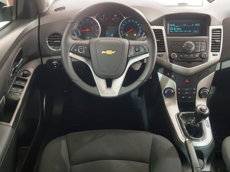 Chevrolet CRUZE 1.8 LT SPORT6 16V FLEX 4P MANUAL 2014/2014 ADVANT AUTOMÓVEIS CAXIAS DO SUL / Carros no Vale