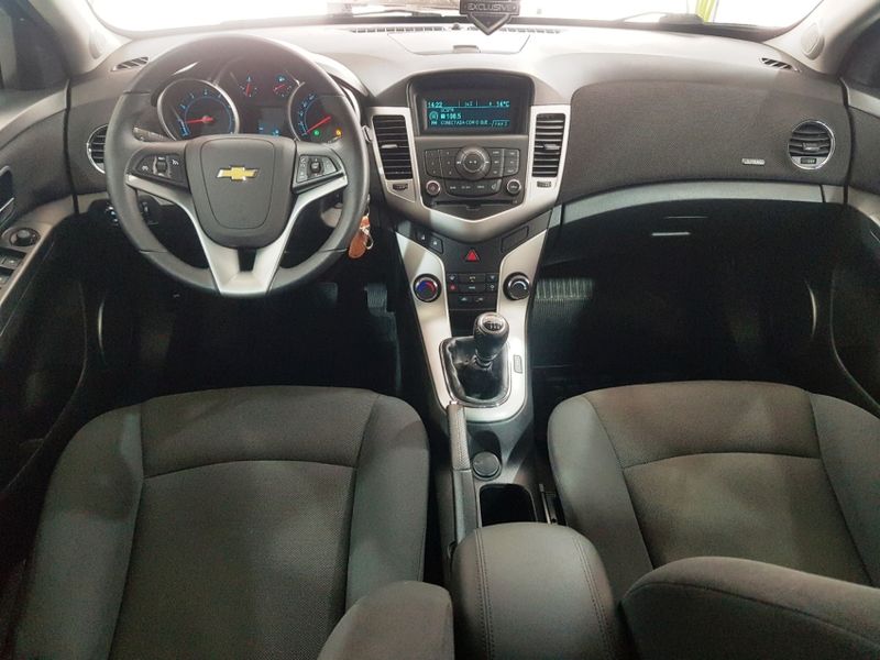 Chevrolet CRUZE 1.8 LT SPORT6 16V FLEX 4P MANUAL 2014/2014 ADVANT AUTOMÓVEIS CAXIAS DO SUL / Carros no Vale