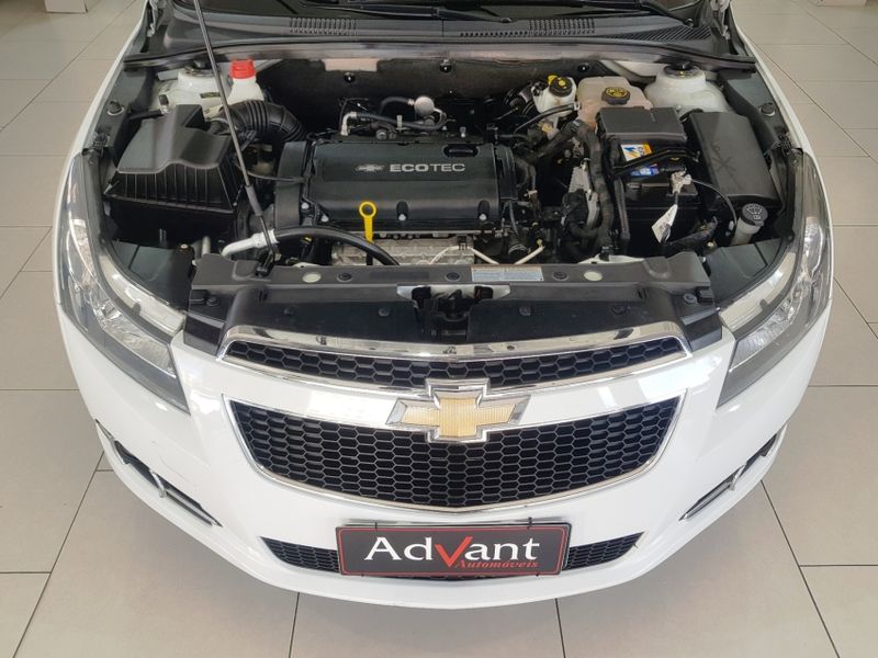 Chevrolet CRUZE 1.8 LT SPORT6 16V FLEX 4P MANUAL 2014/2014 ADVANT AUTOMÓVEIS CAXIAS DO SUL / Carros no Vale