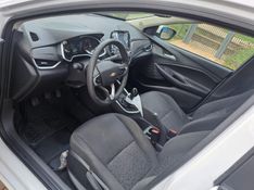 Chevrolet ONIX 1.0 TURBO FLEX PLUS LT MANUAL 2020/2021 CAMINHÕES & CAMIONETAS PASSO FUNDO / Carros no Vale