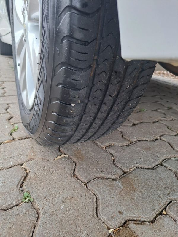 Chevrolet ONIX 1.0 TURBO FLEX PLUS LT MANUAL 2020/2021 CAMINHÕES & CAMIONETAS PASSO FUNDO / Carros no Vale