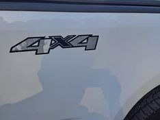 Chevrolet S10 2.8 LT 4X4 CD 16V TURBO DIESEL 4P AUTOMÁTICO 2018/2019 CAMINHÕES & CAMIONETAS PASSO FUNDO / Carros no Vale