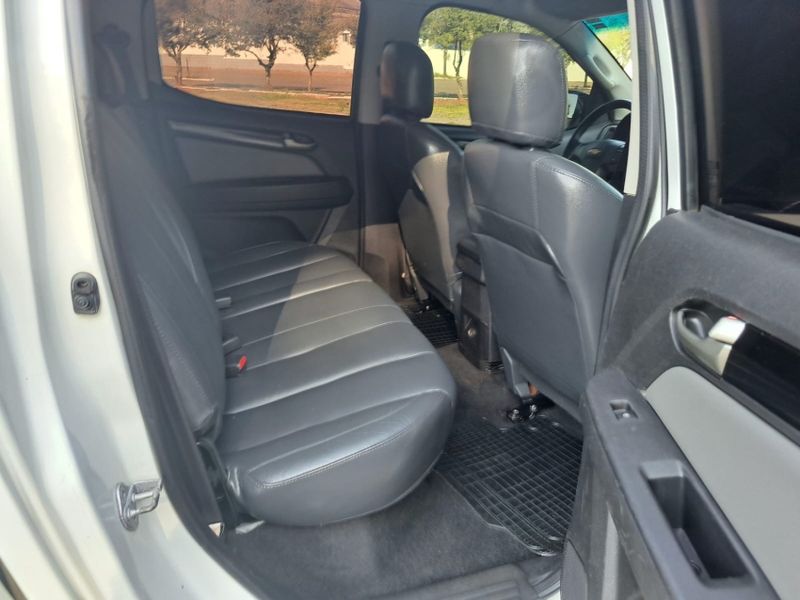 Chevrolet S10 2.8 LT 4X4 CD 16V TURBO DIESEL 4P AUTOMÁTICO 2018/2019 CAMINHÕES & CAMIONETAS PASSO FUNDO / Carros no Vale