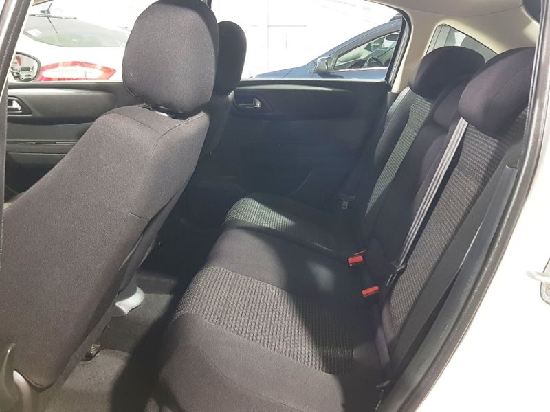 Citroen C4 2.0 GLX COMPETITION 16V FLEX 4P AUTOMÁTICO 2013/2014 ADVANT AUTOMÓVEIS CAXIAS DO SUL / Carros no Vale
