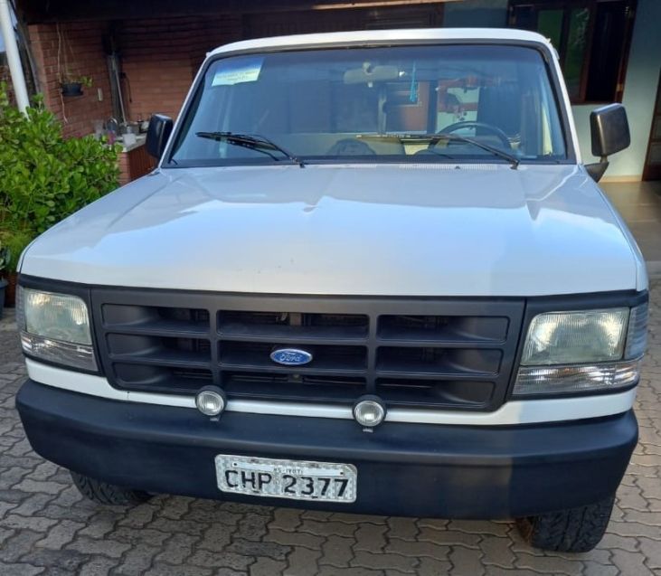 Ford F-1000 2.5 XLT 4X2 CS 8V TURBO DIESEL 2P MANUAL 1996/1997 CAMINHÕES & CAMIONETAS PASSO FUNDO / Carros no Vale